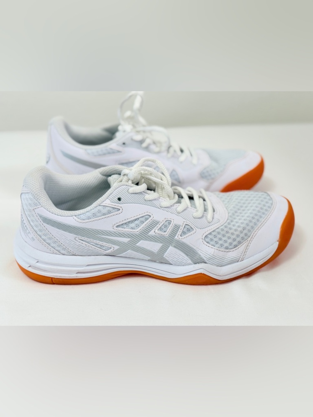 ASICS Indoor Court Volleyball Shoes Non Marking White Orange Women’s 8.5